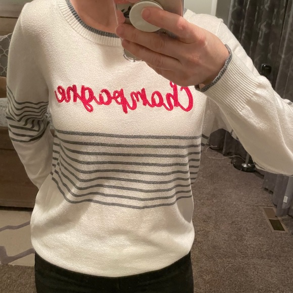 Champagne Sweater - Picture 1 of 6